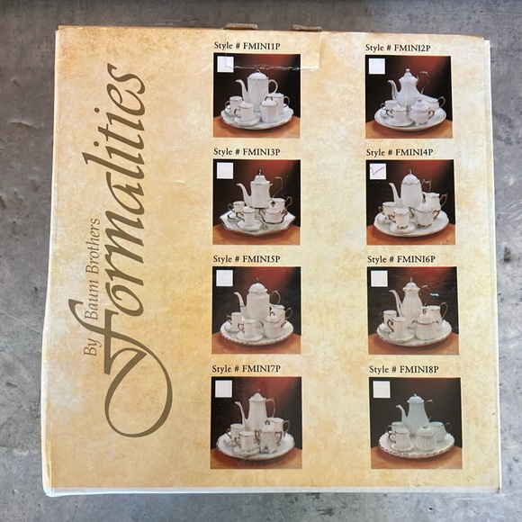 Formalities White and Platinum Collection - Picture 2 of 5